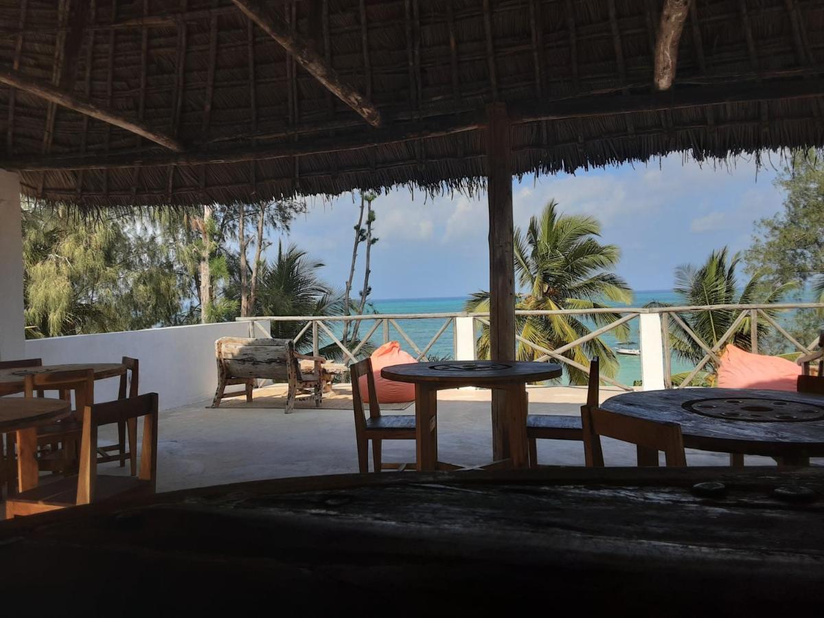 Ayla Beach House Кивенгва Экстерьер фото