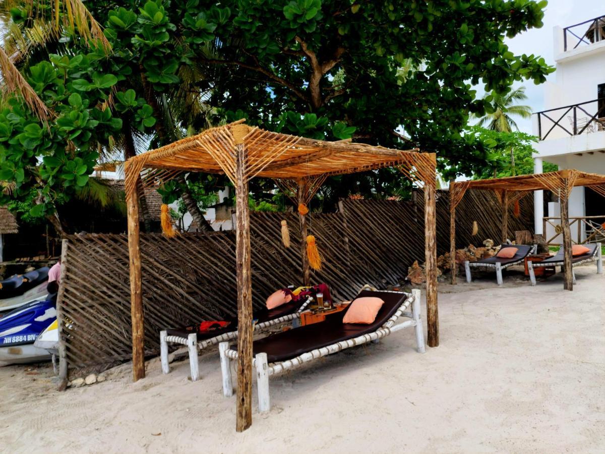 Ayla Beach House Кивенгва Экстерьер фото