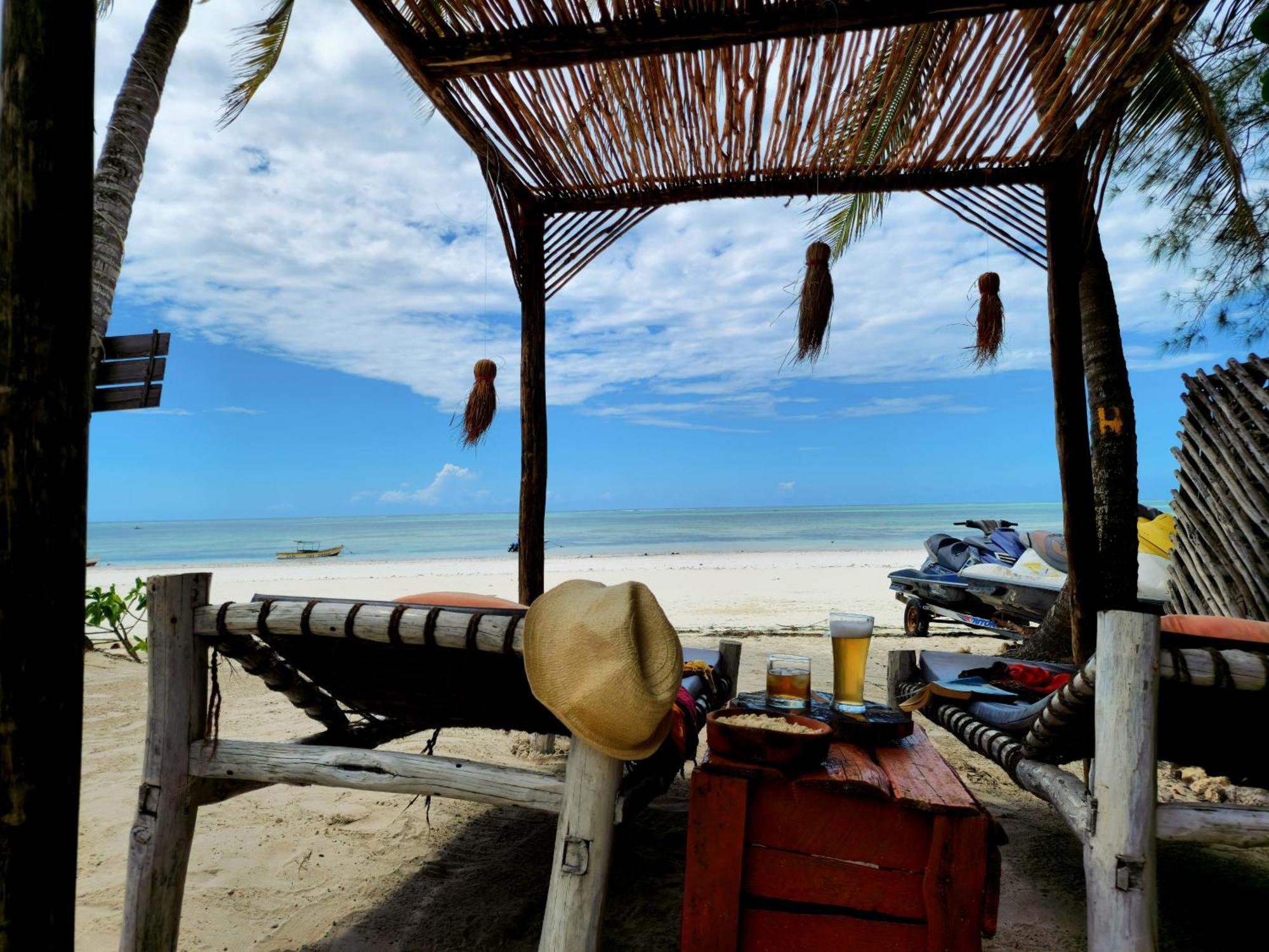 Ayla Beach House Кивенгва Экстерьер фото
